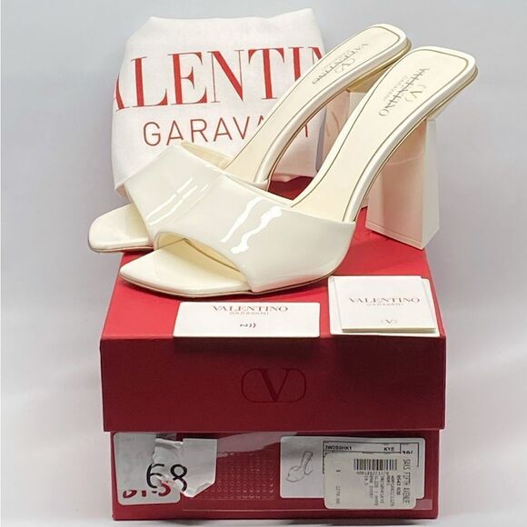 Valentino Garavani One Stud Hyper Slide Sandals In Patent Leather size 39.5 - Picture 13 of 15